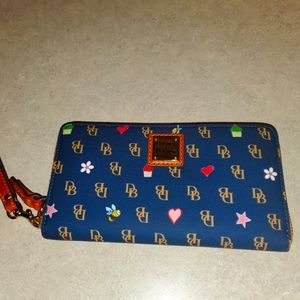 Dooney and Bourke wristlet
